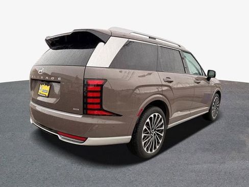 New 2026 Hyundai Palisade Calligraphy AWD/4WD image 3