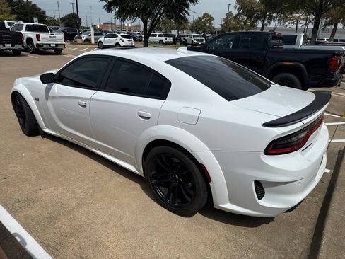 Used 2023 Dodge Charger Scat Pack RWD image 3