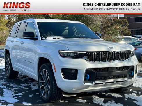 Used 2022 Jeep Grand Cherokee Overland image 1