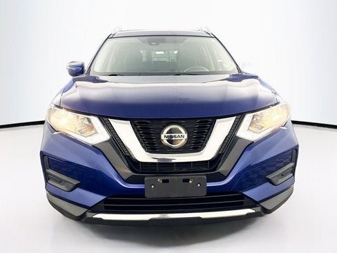 Used 2019 Nissan Rogue SV AWD/4WD image 2