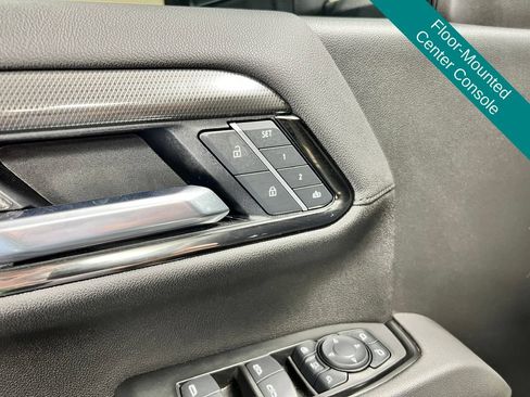 Used 2025 GMC Sierra 2500 AT4 w/ AT4 Premium Plus Package AWD/4WD image 27