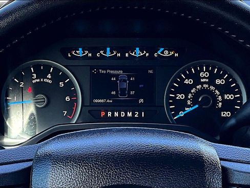 Used 2017 Ford F150 XLT w/ Equipment Group 302A Luxury image 19