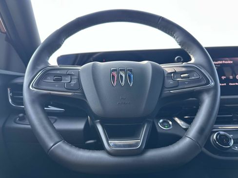 Certified 2024 Buick Envista Sport Touring w/ Convenience I Package FWD image 19