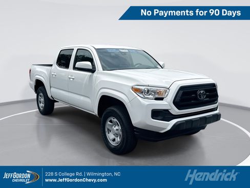 Used 2023 Toyota Tacoma SR AWD/4WD image 1