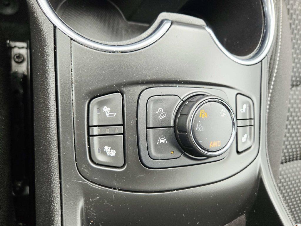 Used 2023 GMC Terrain SLE w/ Driver Convenience Package AWD/4WD image 29
