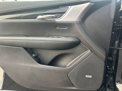 Used 2020 Cadillac XT5 Premium Luxury image 23