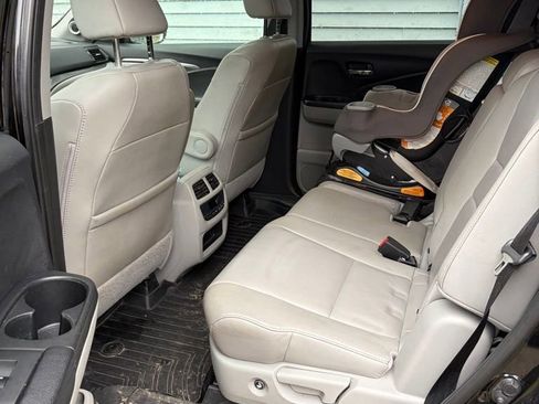 Used 2018 Honda Pilot EX-L image 5