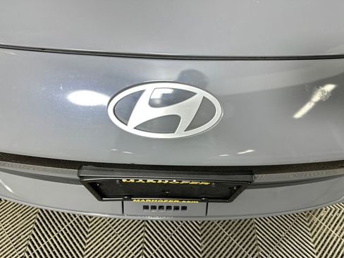 Used 2024 Hyundai Ioniq 6 SE image 9