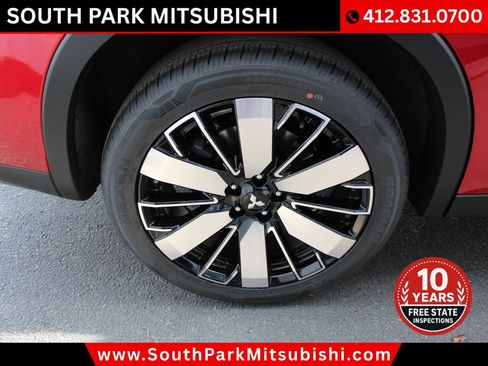 New 2026 Mitsubishi Outlander SE image 29