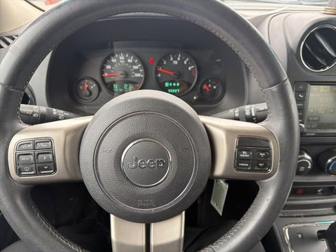 Used 2012 Jeep Patriot Latitude image 35