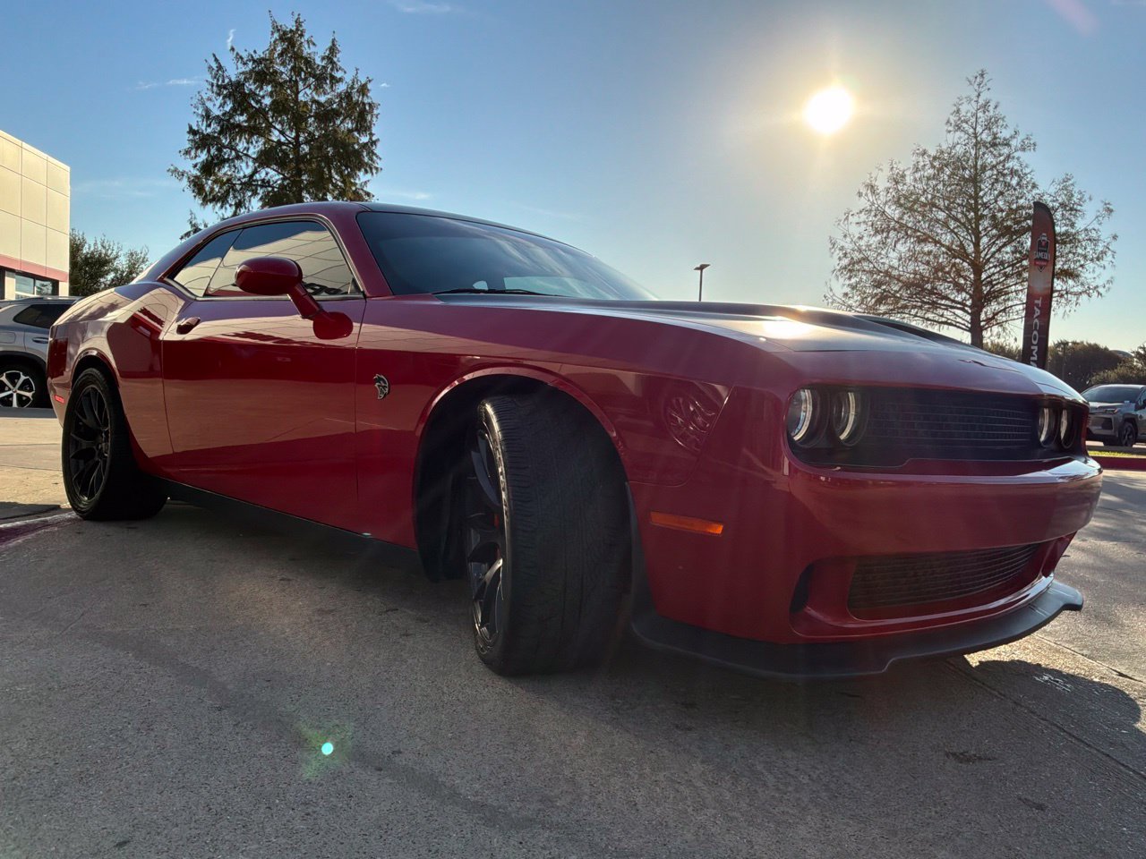 Used 2016 Dodge Challenger SRT Hellcat RWD image 4