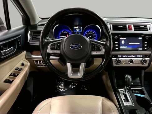 Used 2015 Subaru Outback 2.5i Limited AWD/4WD image 6