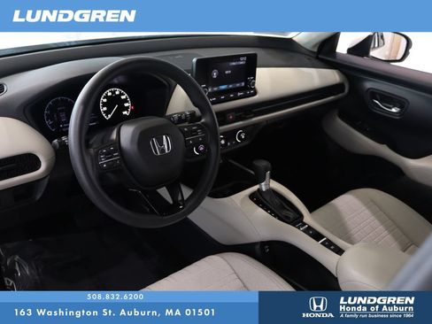 Used 2024 Honda HR-V LX image 8