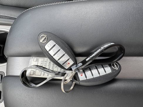 Used 2024 Nissan Murano SL AWD/4WD image 18