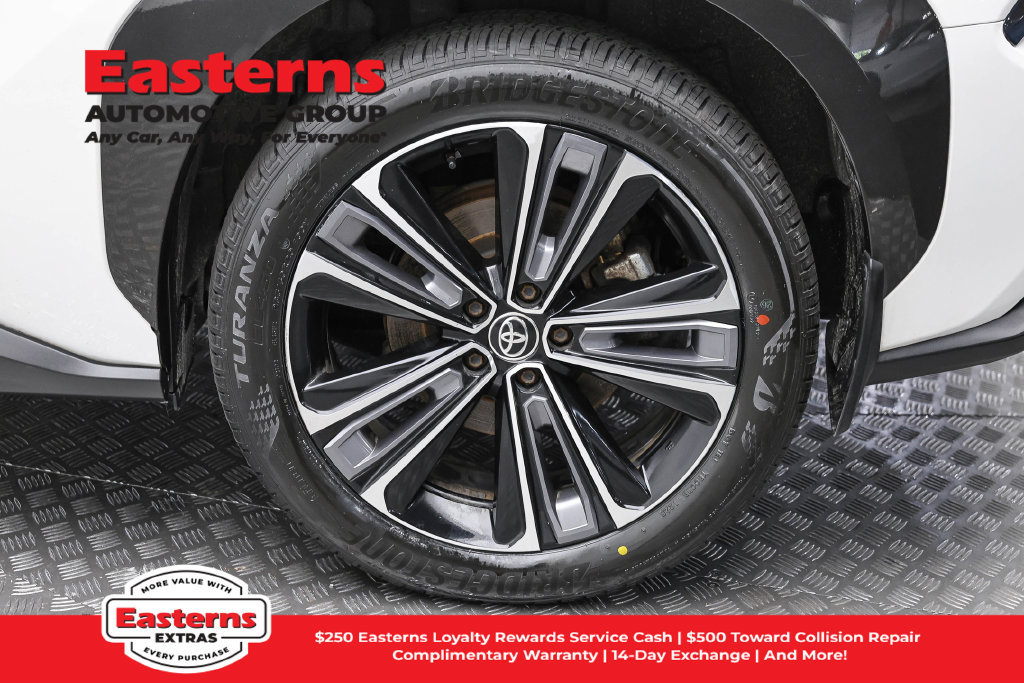 Used 2023 Toyota bZ4X AWD w/ Weather Package image 9