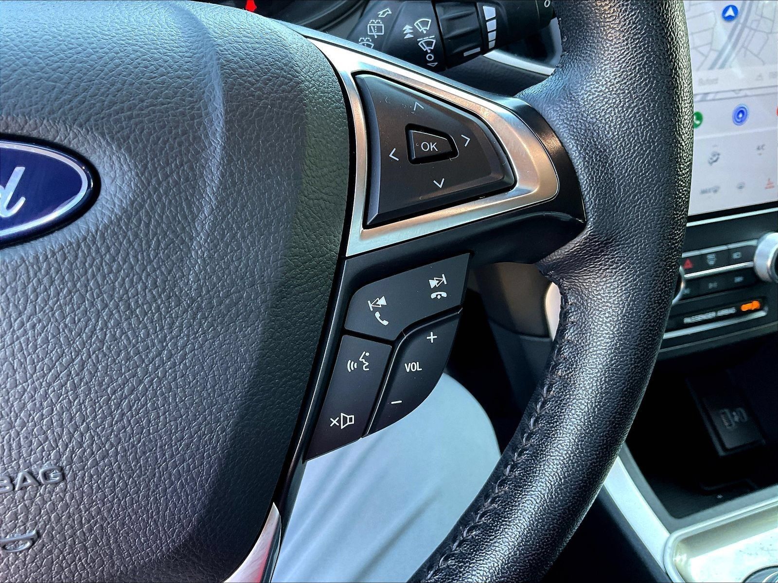 Used 2024 Ford Edge SEL AWD/4WD image 13