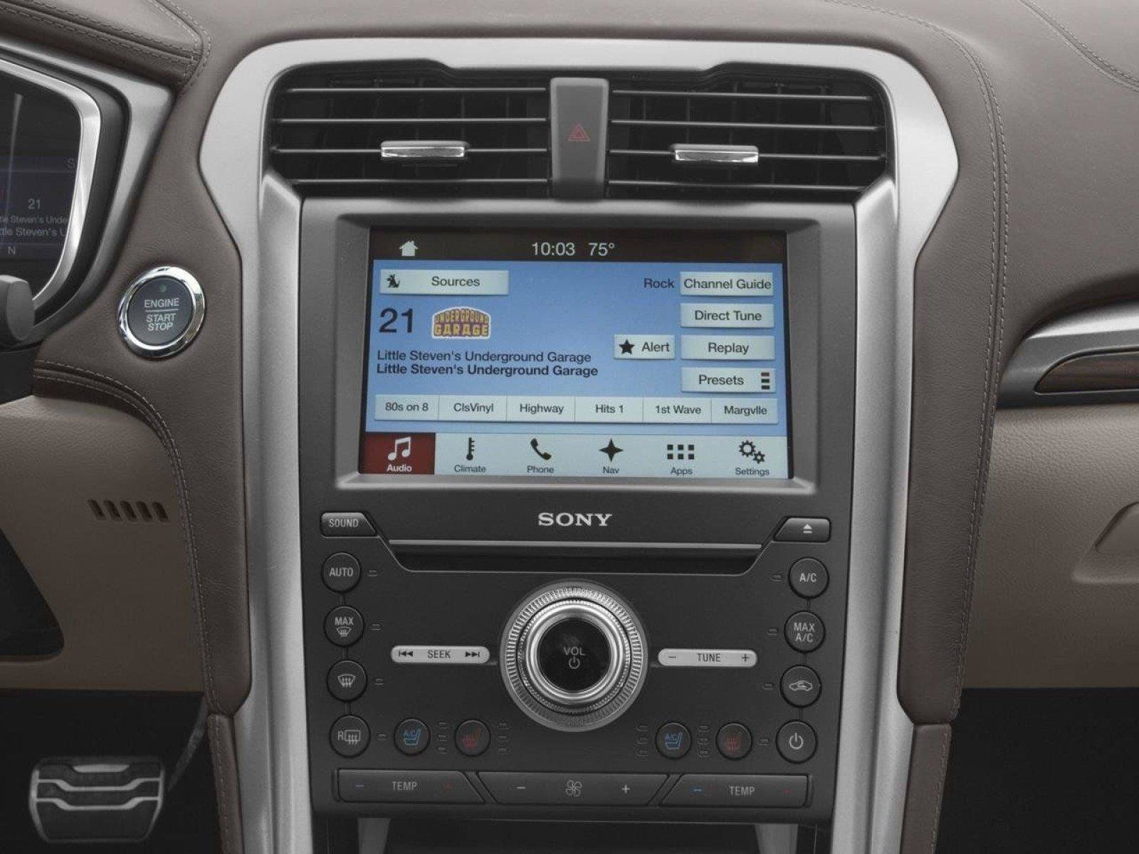 Used 2018 Ford Fusion Platinum FWD image 7