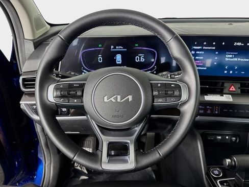 Used 2023 Kia Sportage EX FWD image 13