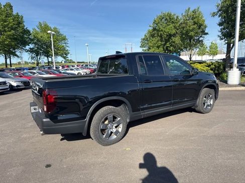Used 2024 Honda Ridgeline TrailSport image 12