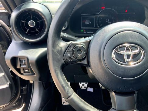 Used 2025 Toyota GR86 Premium RWD image 20