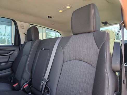 Used 2015 Chevrolet Traverse LT AWD/4WD image 18