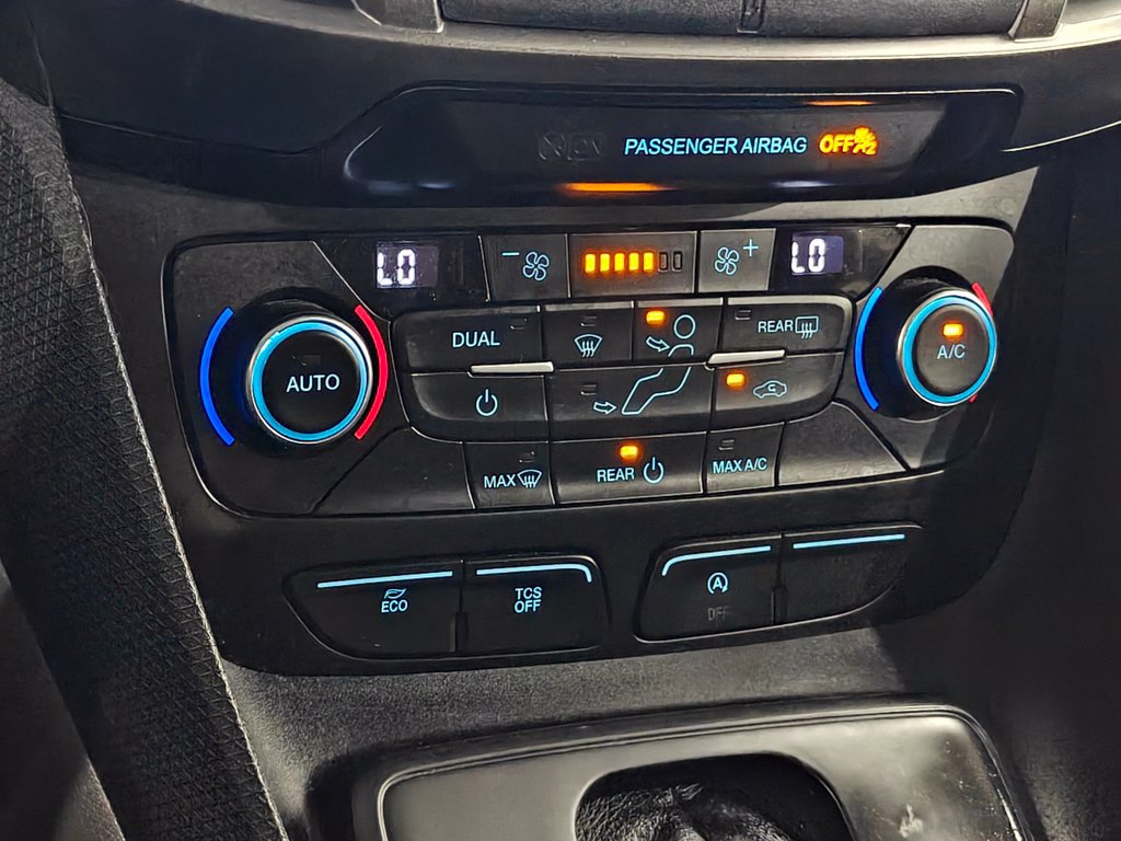 Used 2020 Ford Transit Connect XLT FWD image 9