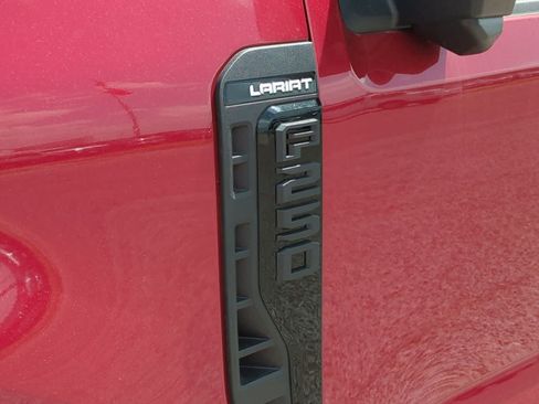 New 2025 Ford F250 Lariat w/ Lariat Ultimate Package AWD/4WD image 32
