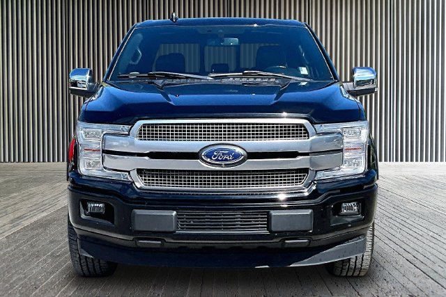 Used 2018 Ford F150 Platinum w/ Equipment Group 701A Luxury RWD image 3