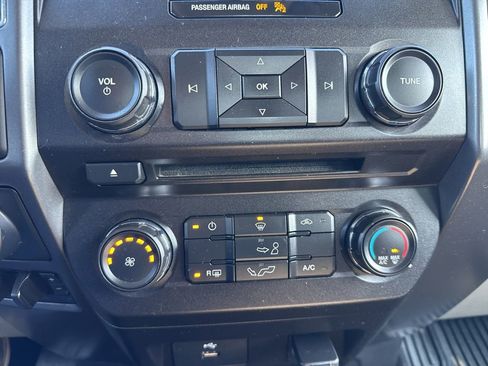 Used 2018 Ford F150 XLT w/ Equipment Group 301A Mid image 33