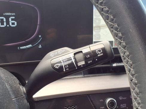 Used 2023 Kia Sportage EX FWD image 20