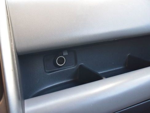 Used 2011 Honda Element LX image 37