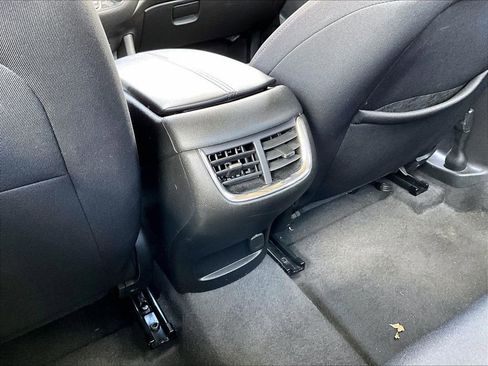 Used 2024 Chevrolet Malibu LT FWD image 12