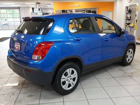 Used 2016 Chevrolet Trax LS FWD image 14