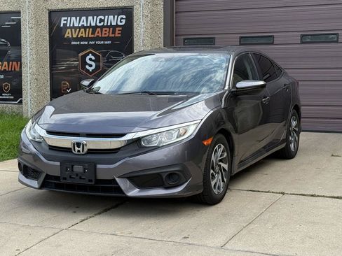 Used 2016 Honda Civic EX image 3