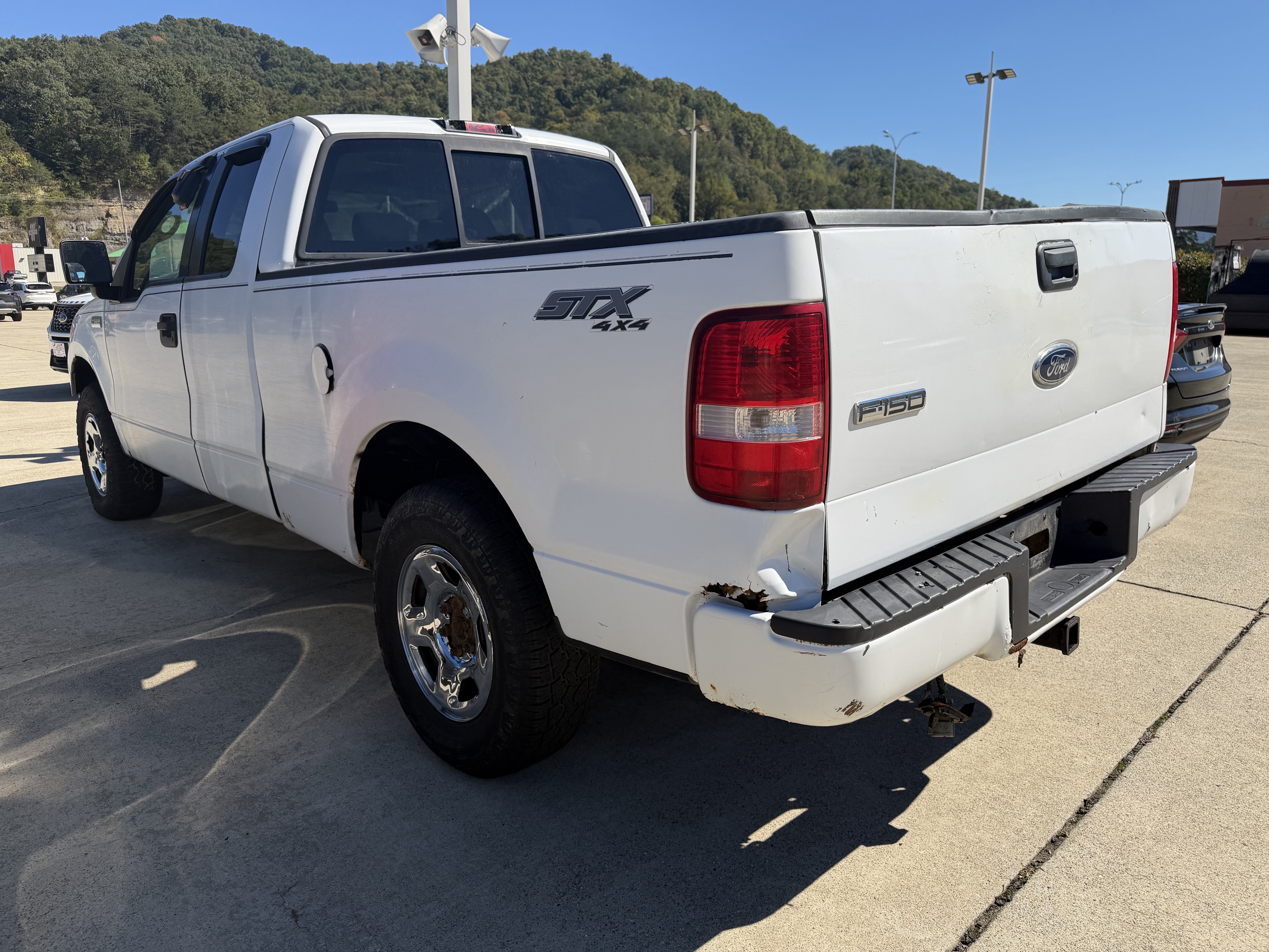 Used 2005 Ford F150 XL AWD/4WD image 5