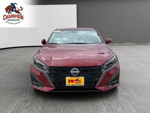 New 2026 Nissan Altima 2.5 SV w/ SV Premium Package AWD/4WD image 8