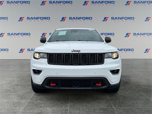 Used 2019 Jeep Grand Cherokee Trailhawk image 8