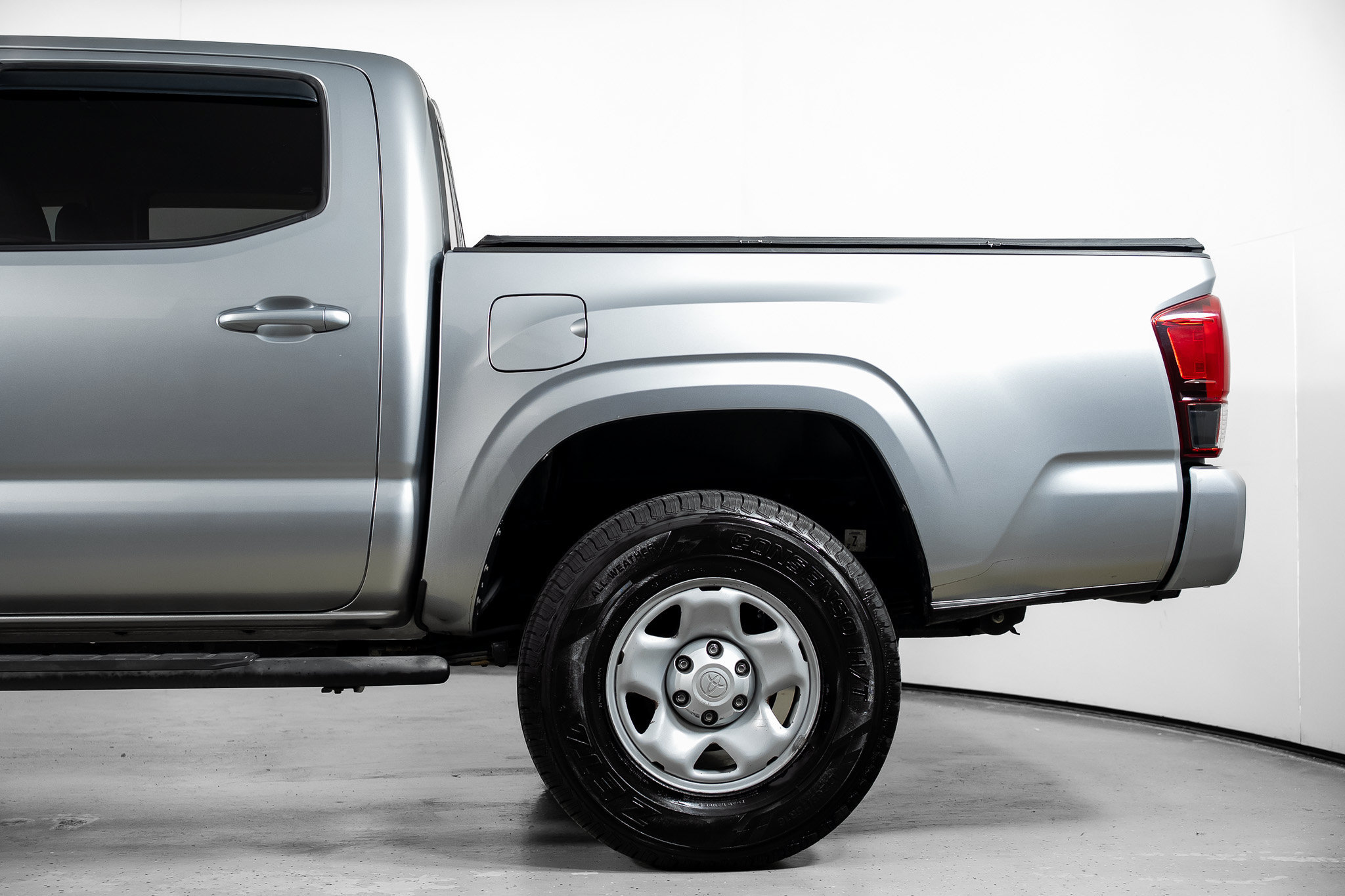 Used 2019 Toyota Tacoma SR w/ SR Convenience Package RWD image 15