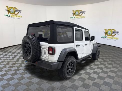 Used 2023 Jeep Wrangler Unlimited w/ Cold Weather Group AWD/4WD image 10