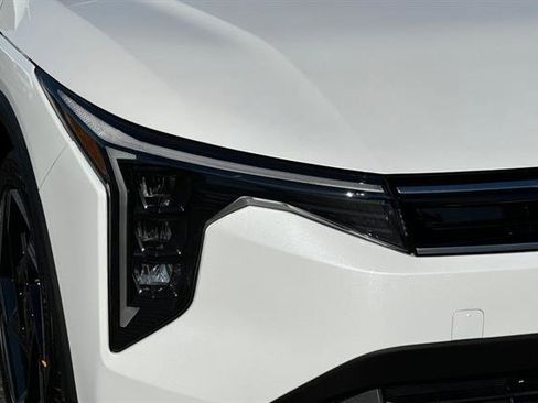 New 2025 Kia K4 EX image 29