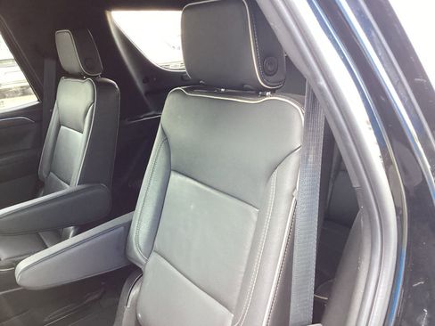 Used 2024 Chevrolet Tahoe Premier image 15