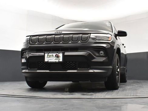 Used 2022 Jeep Compass Altitude w/ Convenience Group image 20