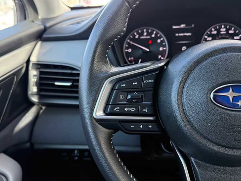 Certified 2025 Subaru Outback Premium w/ Popular Package #1A image 18