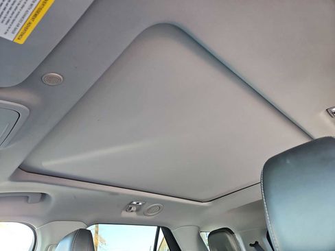 Used 2022 Ford Explorer XLT w/ Equipment Group 202A image 20