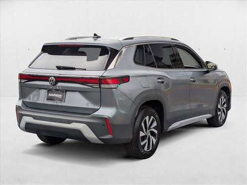 New 2025 Volkswagen Tiguan S image 2