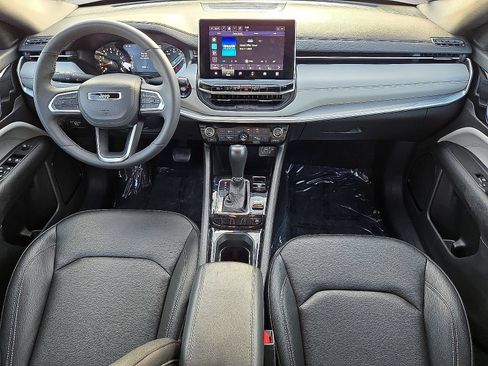 Used 2025 Jeep Compass Limited AWD/4WD image 18