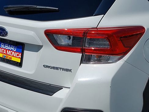 Used 2021 Subaru Crosstrek 2.0i Premium AWD/4WD image 34