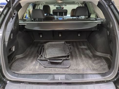 Used 2019 Subaru Outback 2.5i Limited image 12