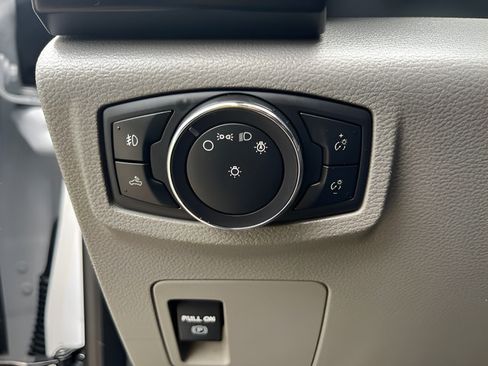 Used 2019 Ford F150 XL w/ Equipment Group 101A Mid AWD/4WD image 21