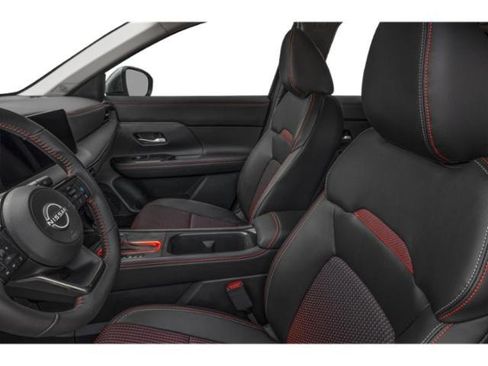 New 2026 Nissan Kicks SR image 11